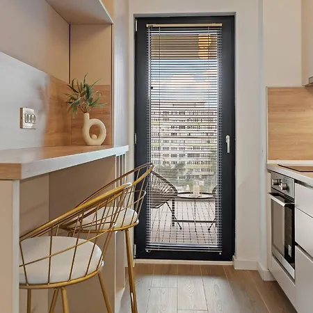 Апартаменти Urbannest